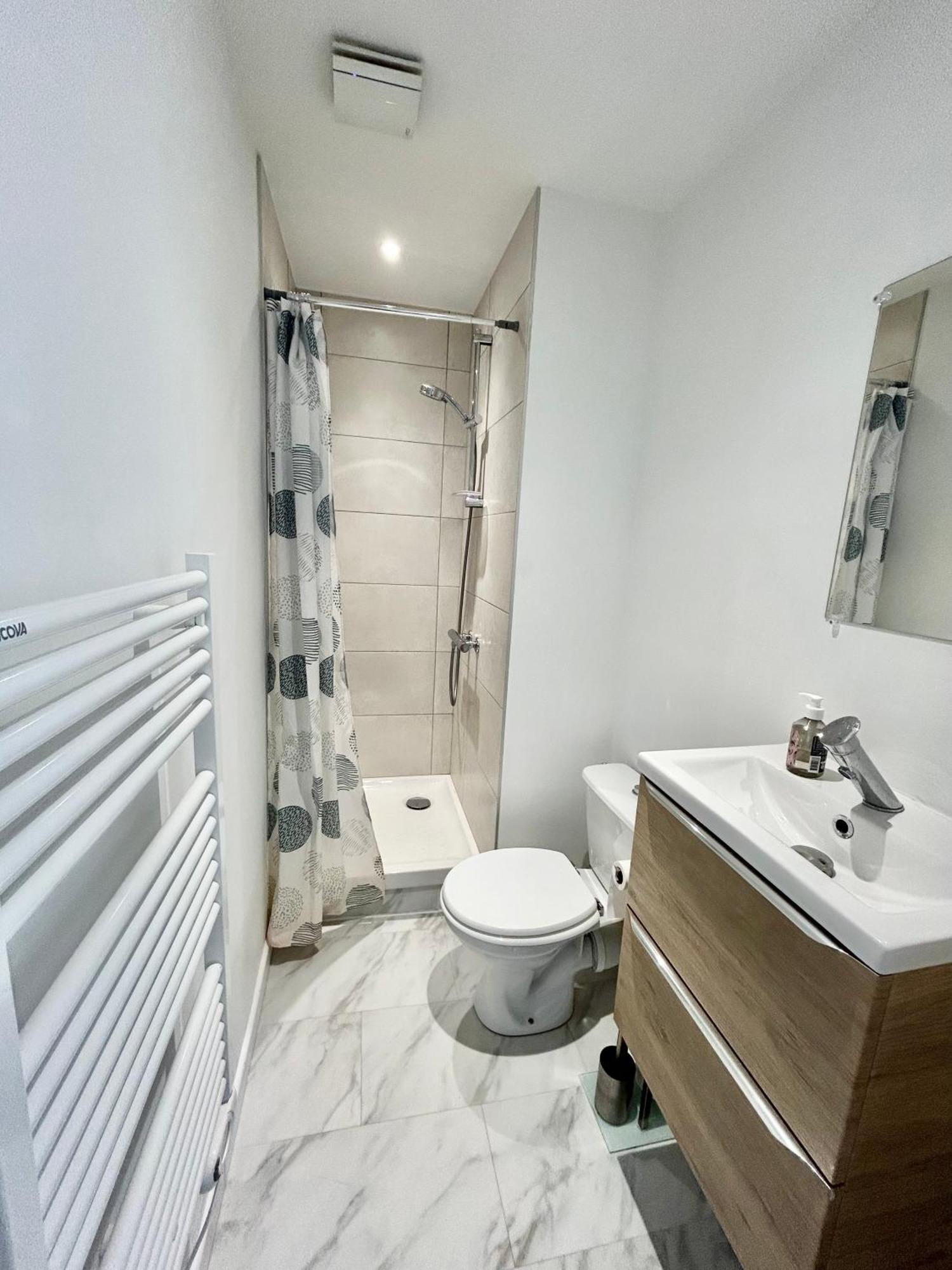 2 2 Salles De Bain * Besançon